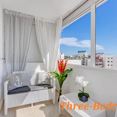 Buenavista Palmeras In Costa Adeje (Tenerife)