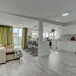 Apartamento Buenavista Palmeras In Costa Adeje (Tenerife)